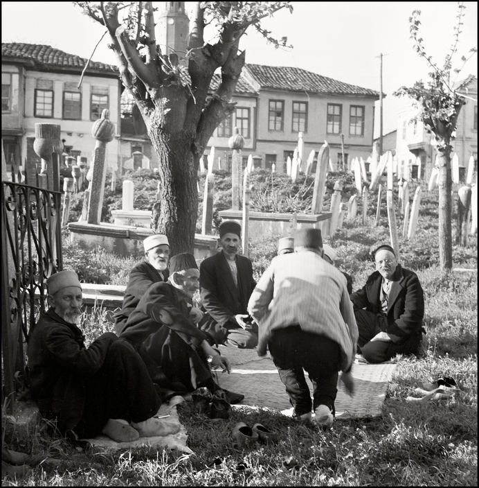 UKRAINE. Crimea. 1943. Muslims on a tatar cementery. M-UK-KRI-025